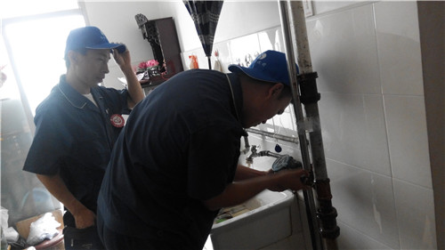 黨員進社區(qū)4 黨員進社區(qū)4