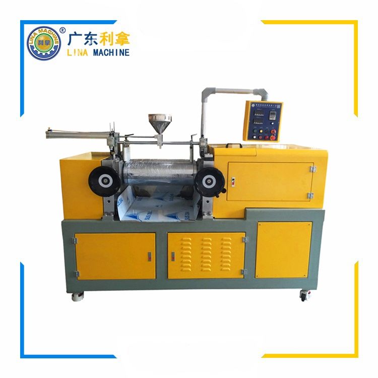 四輥開煉機-現(xiàn)代煉油工業(yè)的關鍵設備